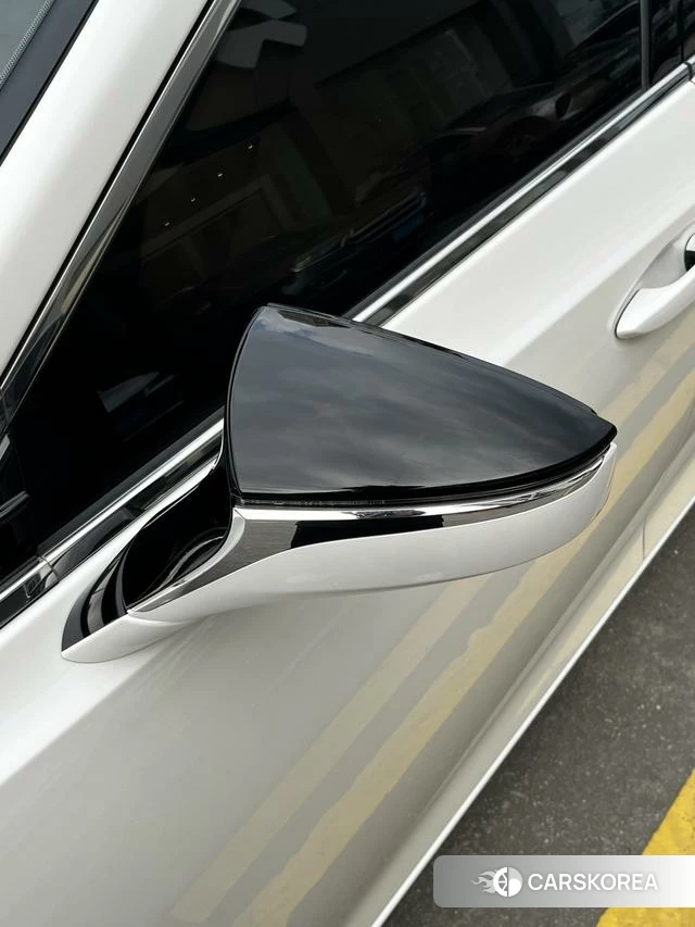 Lexus ES id 4367535 из Китая 29