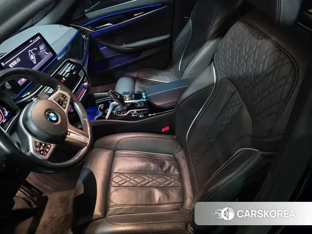 BMW 5 Series (G30) id 3607280 из Кореи 19