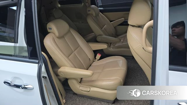 Kia The New Carnival id 4836868 из Кореи 30