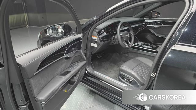 Audi A8 (D5) id 4266713 из Кореи 30