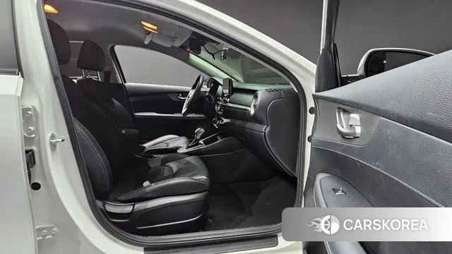 Kia Come New K3 id 3753051 из Кореи 20