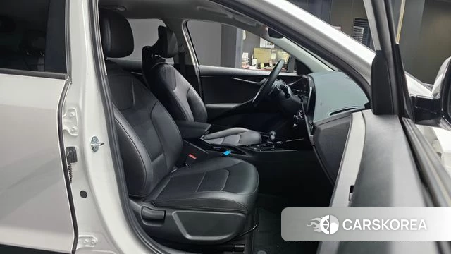 Kia Di Ol Nu Niro id 4922542 из Кореи 30