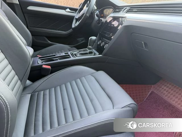 Volkswagen Magotan id 4256088 из Китая 18