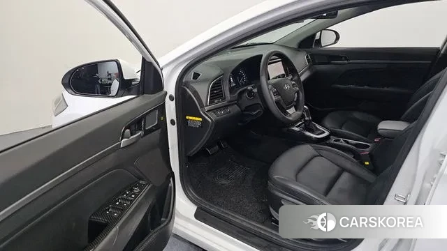 Hyundai Avante AD id 3470037 из Кореи 20