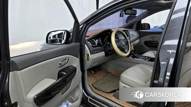 Kia All New Carnival id 3829389 из Кореи 20