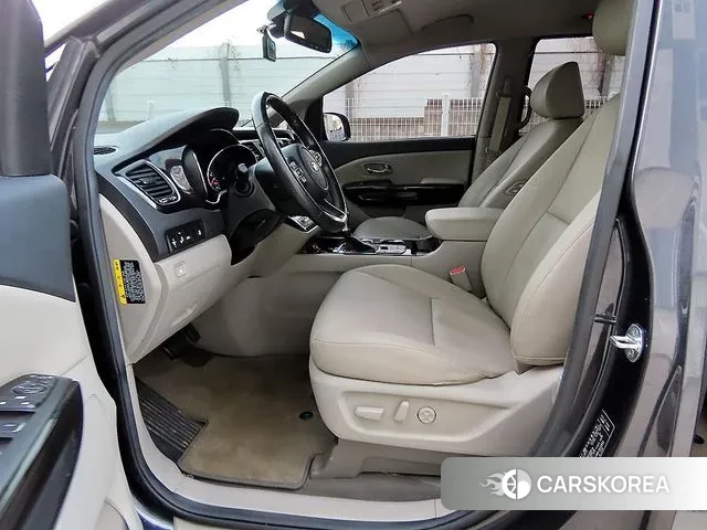 Kia The New Carnival id 3522956 из Кореи 20