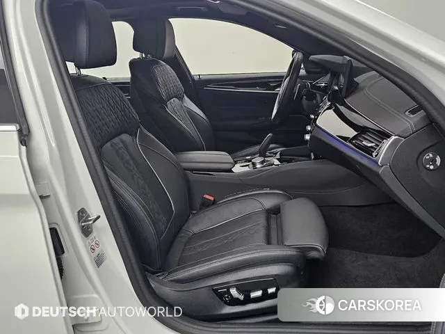 BMW 5 Series (G60) id 3545095 из Кореи 20