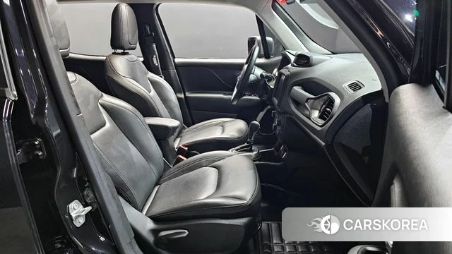 Jeep Renegade id 3852998 из Кореи 20