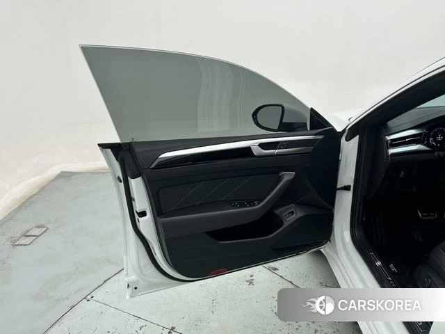 Volkswagen CC id 4353738 из Китая 28