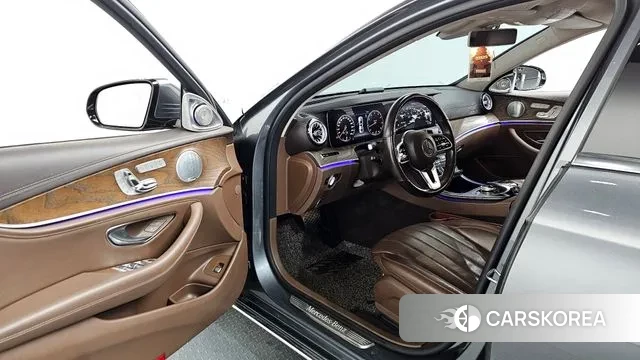 Mercedes-Benz E-Class W213 id 3728410 из Кореи 20