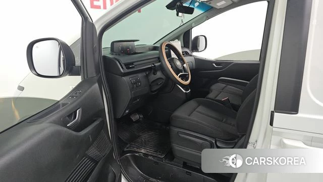 Hyundai Staria id 3896700 из Кореи 20