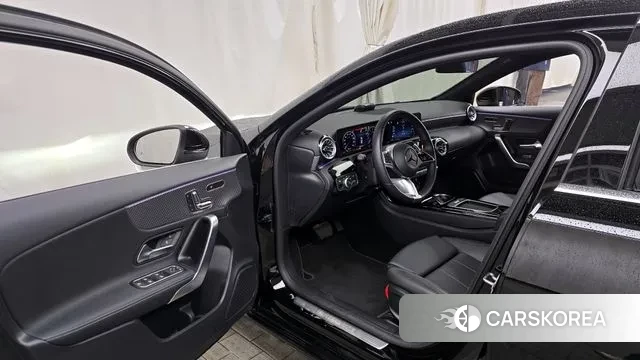 Mercedes-Benz A-Class W177 id 3745108 из Кореи 20