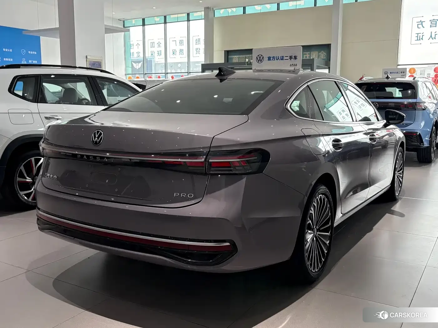 Volkswagen Passat id 4583723 из Китая 10