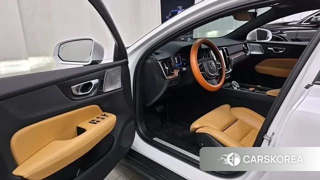 Volvo V60 Cross-Country 2nd Generation id 2974344 из Кореи 20