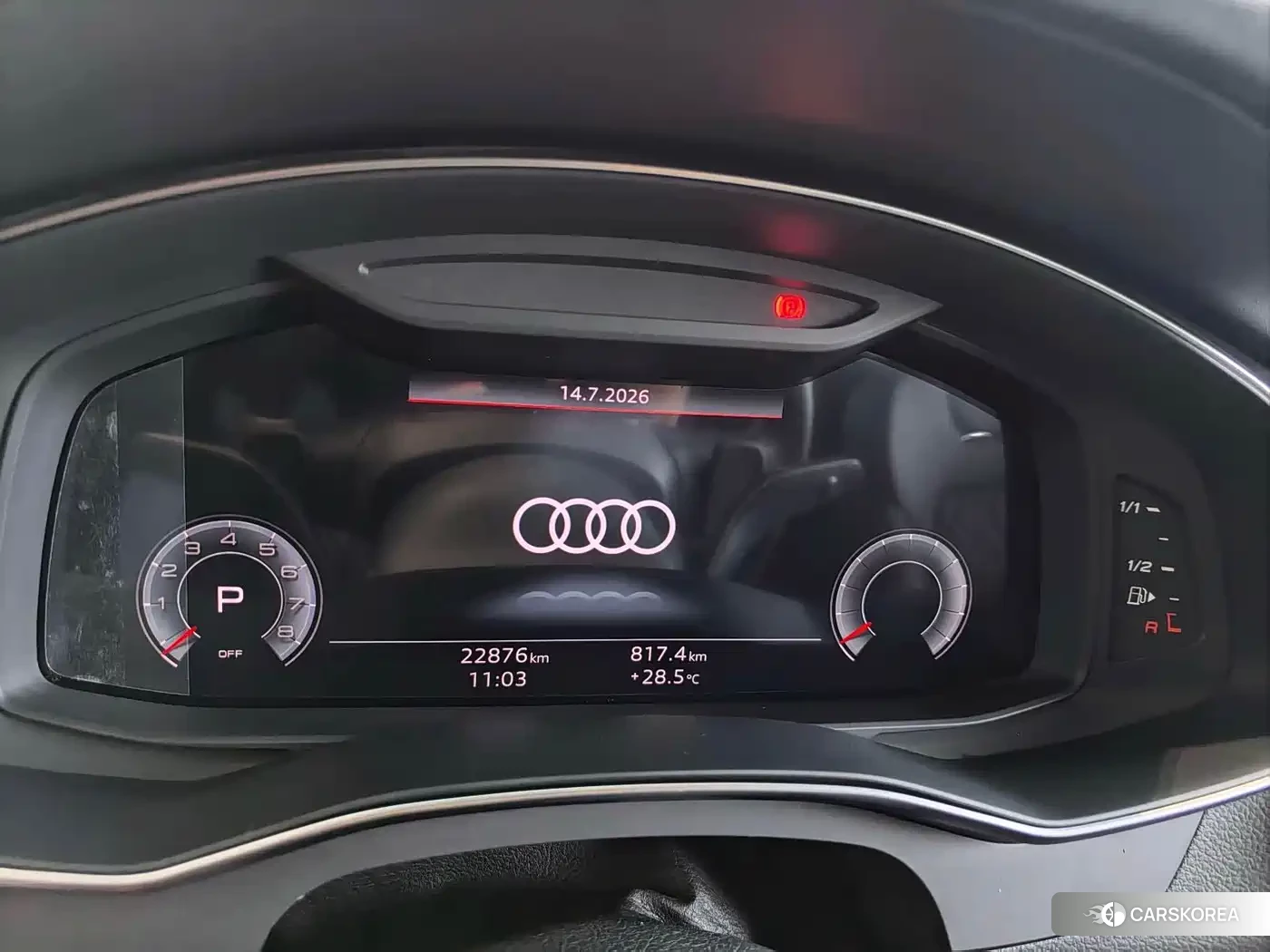Audi A6L id 4649354 из Китая 10