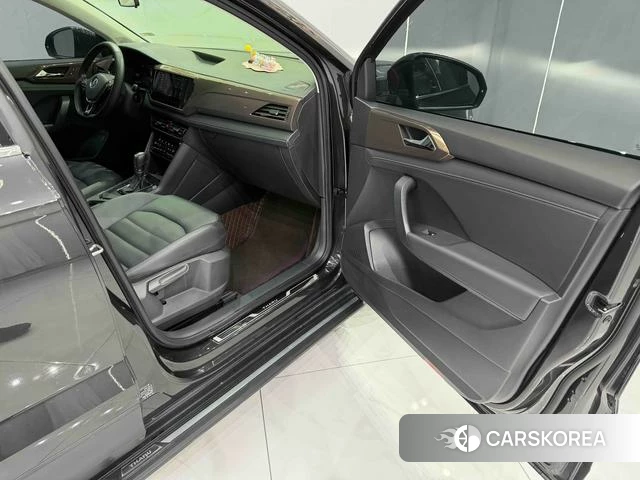 Volkswagen Tuyue id 4290818 из Китая 22