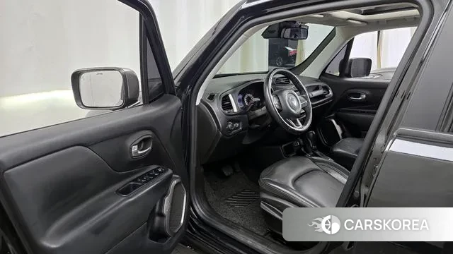 Jeep Renegade id 3170992 из Кореи 20