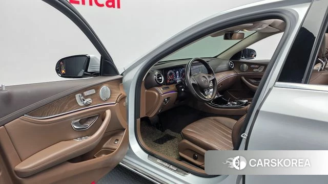 Mercedes-Benz E-Class W213 id 4448238 из Кореи 20