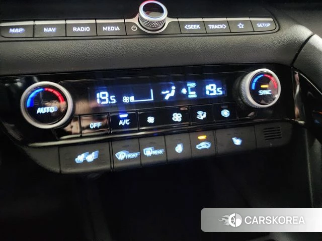 Hyundai Avante Hybrid (CN7) id 4415719 из Кореи 20