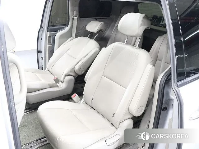 Kia The New Carnival id 3718620 из Кореи 20