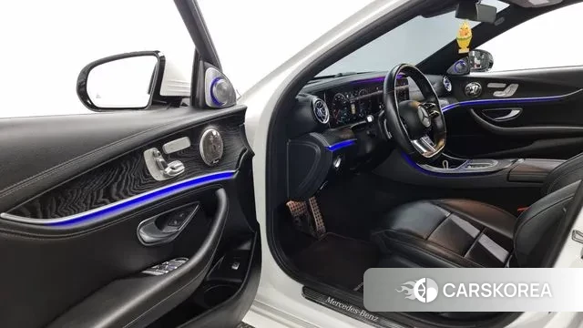 Mercedes-Benz E-Class W213 id 3033173 из Кореи 20