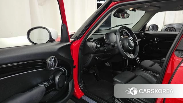 Mini Cooper id 4302972 из Кореи 29