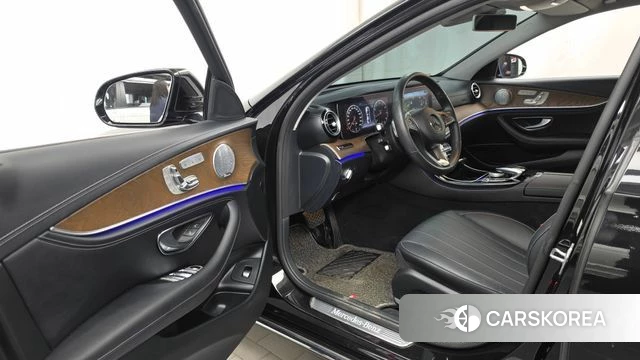Mercedes-Benz E-Class W213 id 4684586 из Кореи 20