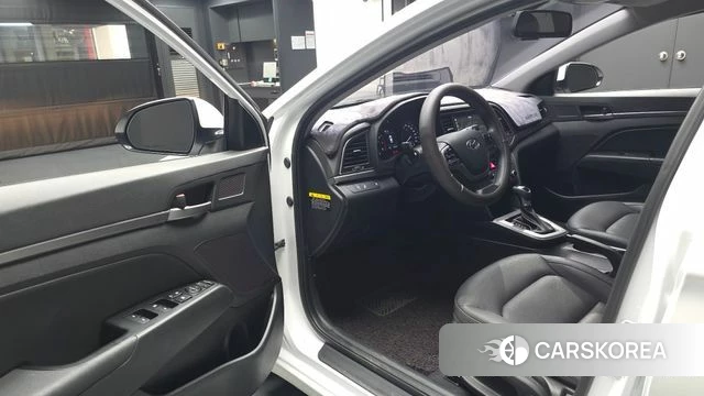 Hyundai Avante AD id 4605414 из Кореи 31