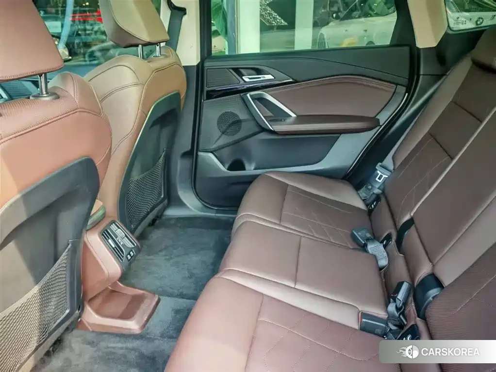 BMW iX1 id 4538795 из Китая 15