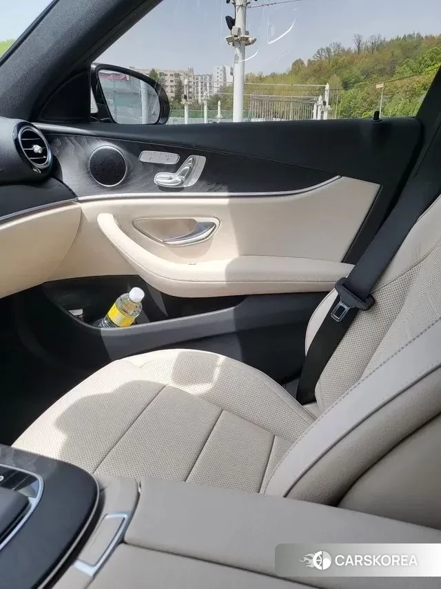 Mercedes-Benz E-Class W213 id 3585944 из Кореи 12