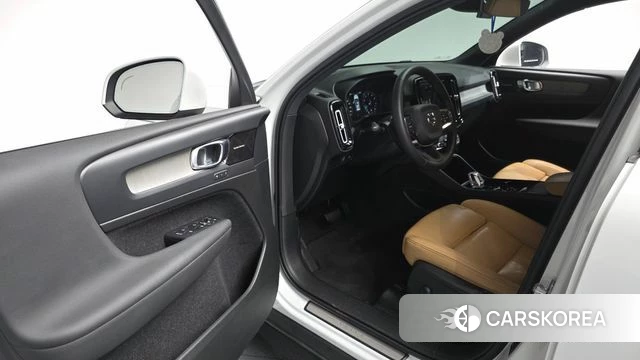 Volvo XC40 id 3833875 из Кореи 20