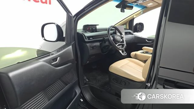 Hyundai Staria id 4507273 из Кореи 20