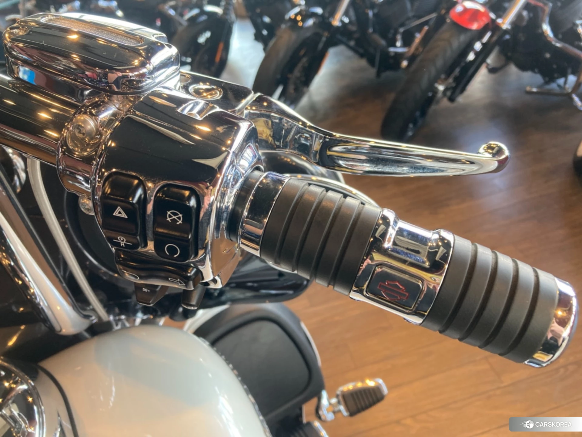 OTHER HARLEY FLHTCUTGSE TRI G id 4183826 из Японии 28