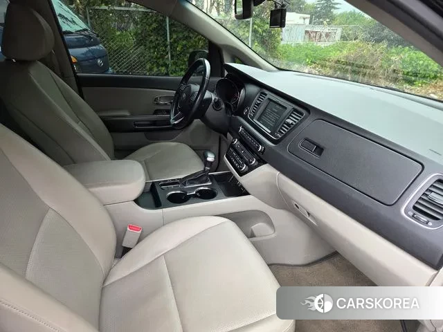 Kia The New Carnival id 3150369 из Кореи 16