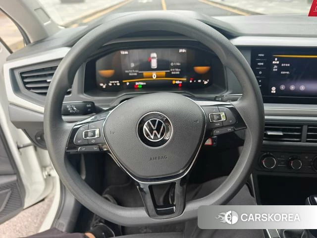 Volkswagen Polo id 4274754 из Китая 12