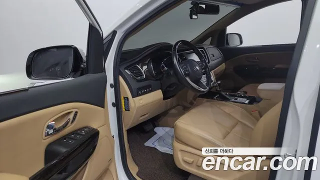 Kia The New Carnival id 2680065 из Кореи 20