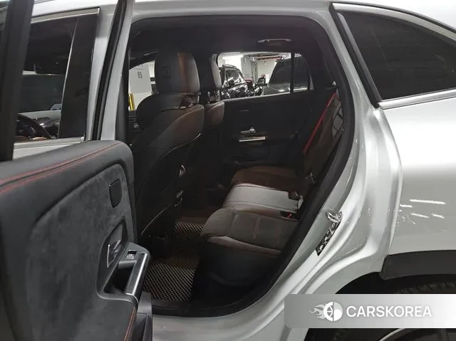 Mercedes-Benz GLA - Class H247 id 3739982 из Кореи 20