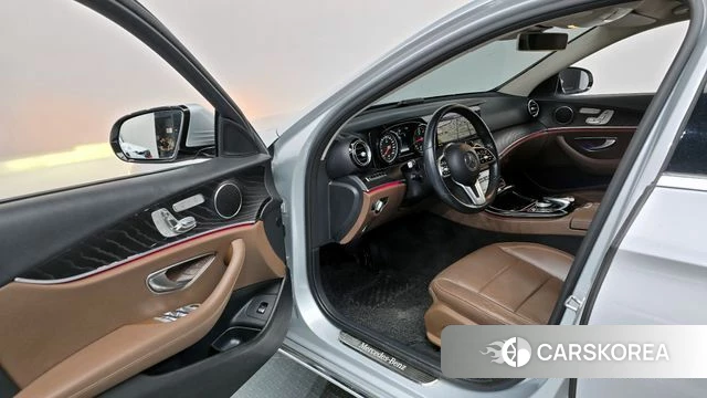 Mercedes-Benz E-Class W213 id 4269217 из Кореи 20