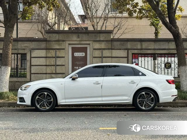 Audi A4L id 4242158 из Китая 25