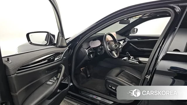 BMW 5 Series (G30) id 3037069 из Кореи 20