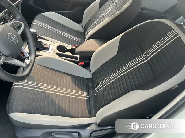 Volkswagen Bora id 4277012 из Китая 45