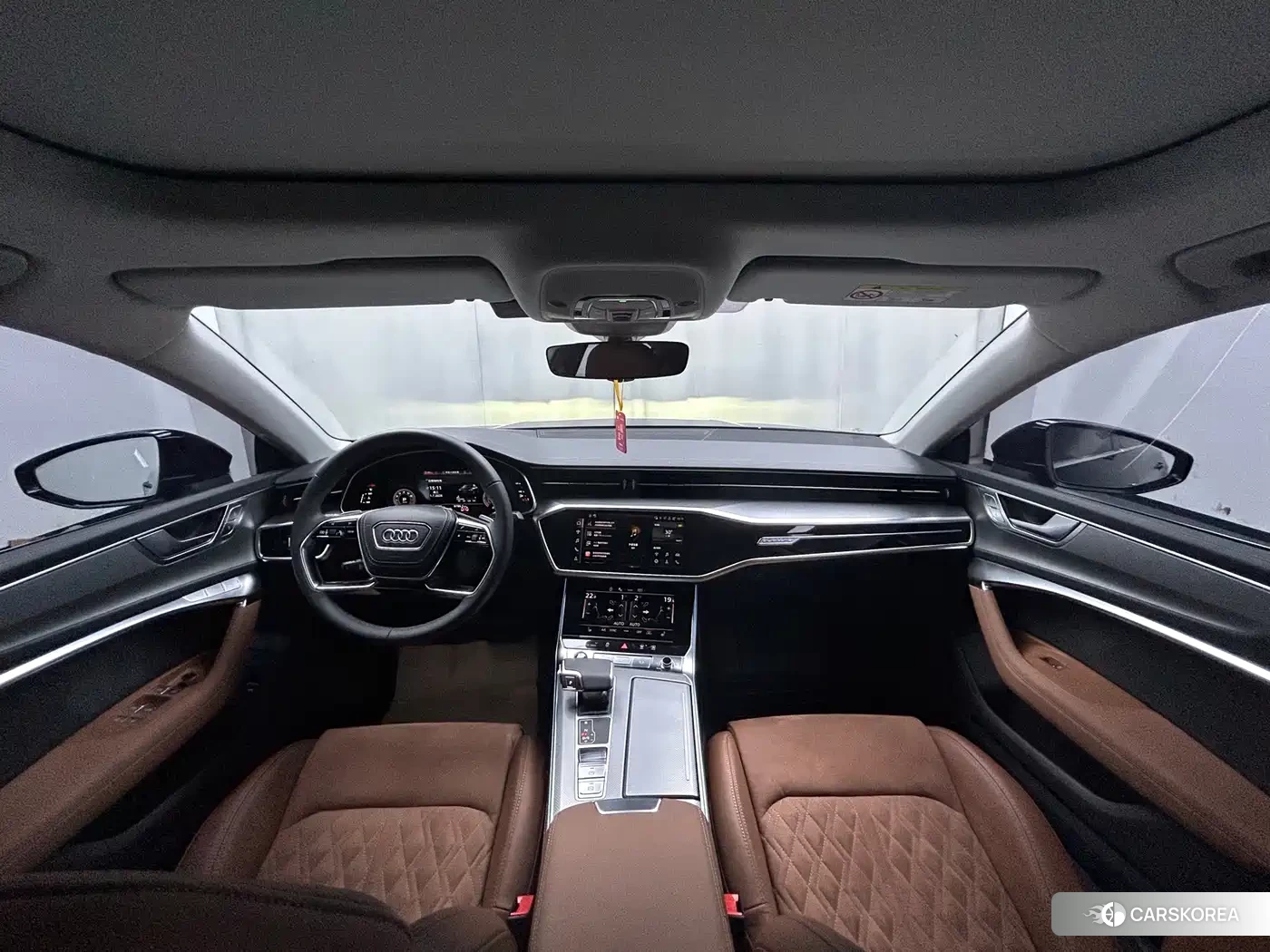 Audi A7L id 4546547 из Китая 11