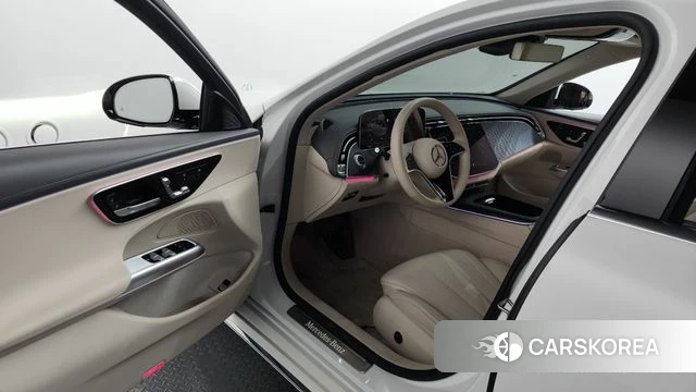 Mercedes-Benz E-Class W214 id 4442319 из Кореи 32