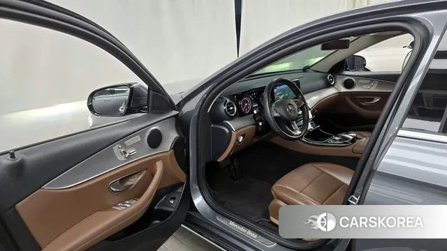 Mercedes-Benz E-Class W213 id 3520592 из Кореи 20