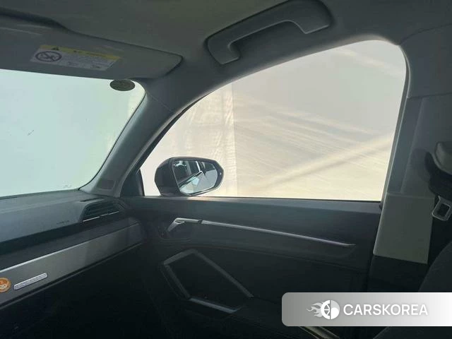 Audi Q3 Sportback id 4213947 из Китая 17