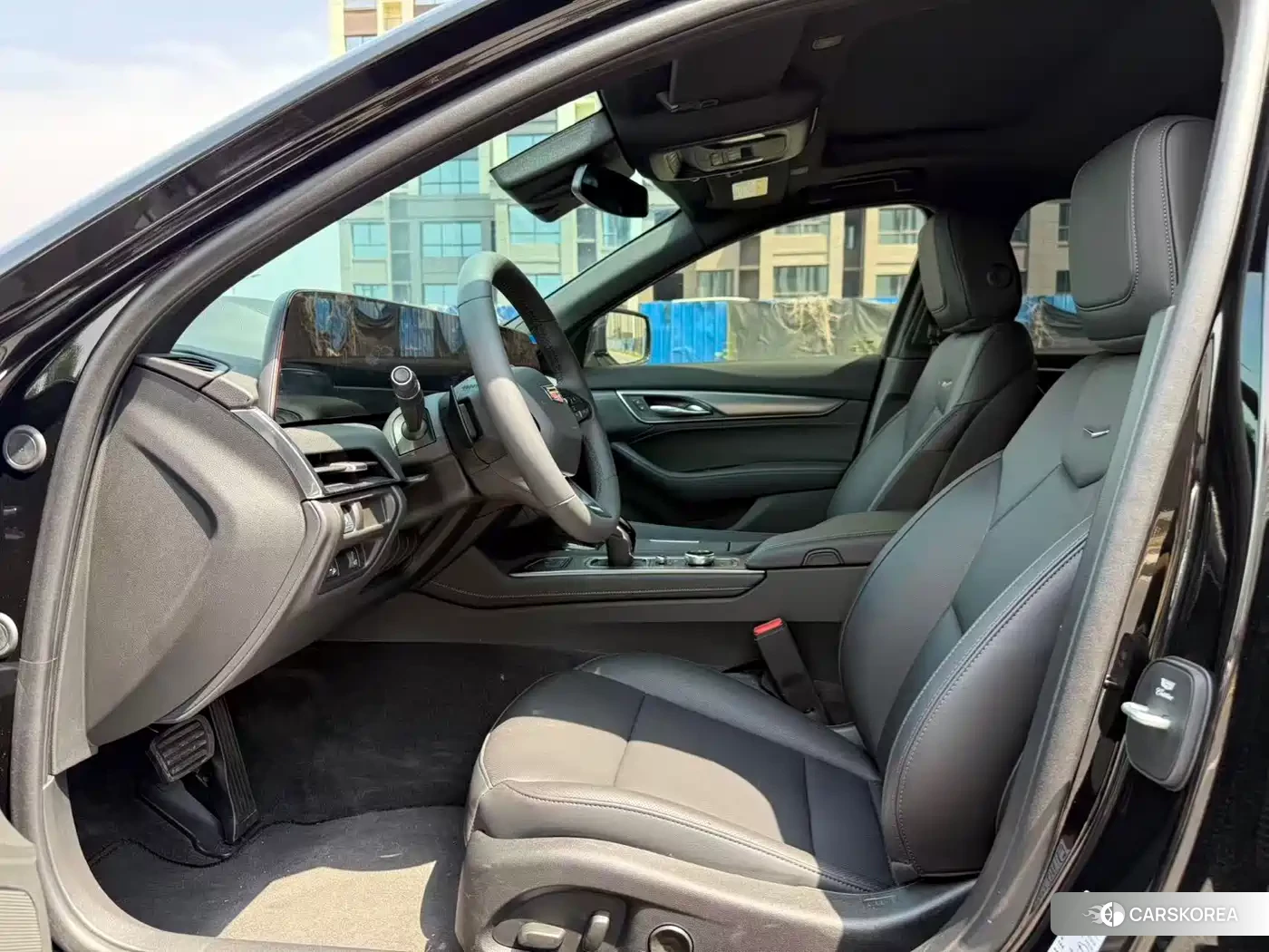 Cadillac CT5 id 4548107 из Китая 11