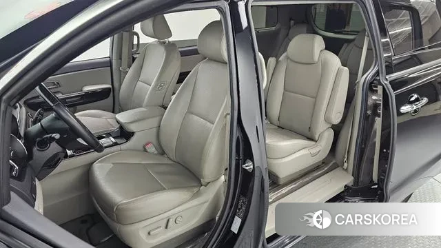 Kia The New Carnival id 3484338 из Кореи 20