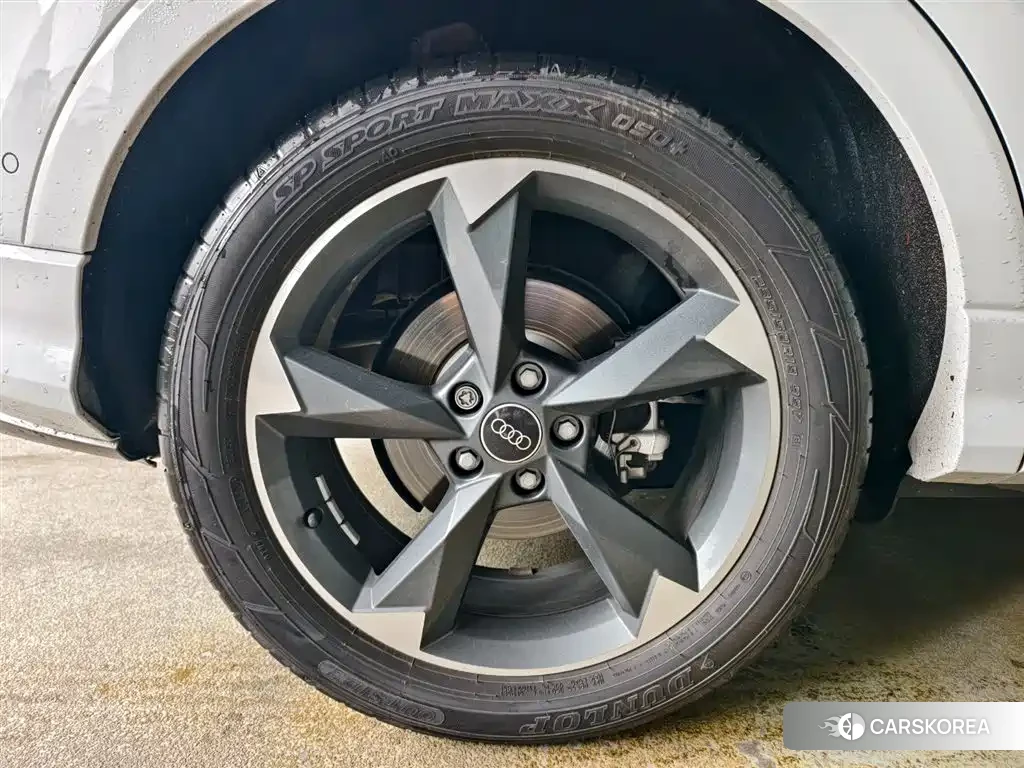 Audi Q3 id 4559670 из Китая 15