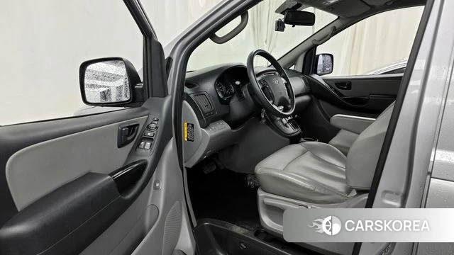 Hyundai The New Grand Starex id 4356633 из Кореи 20