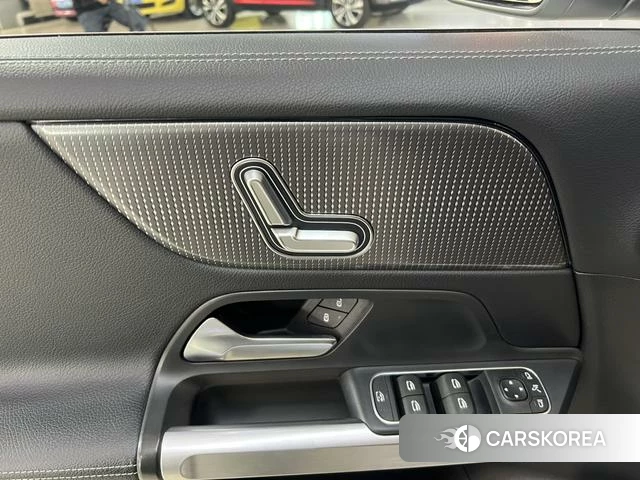 Mercedes-Benz GLB id 4207531 из Китая 24